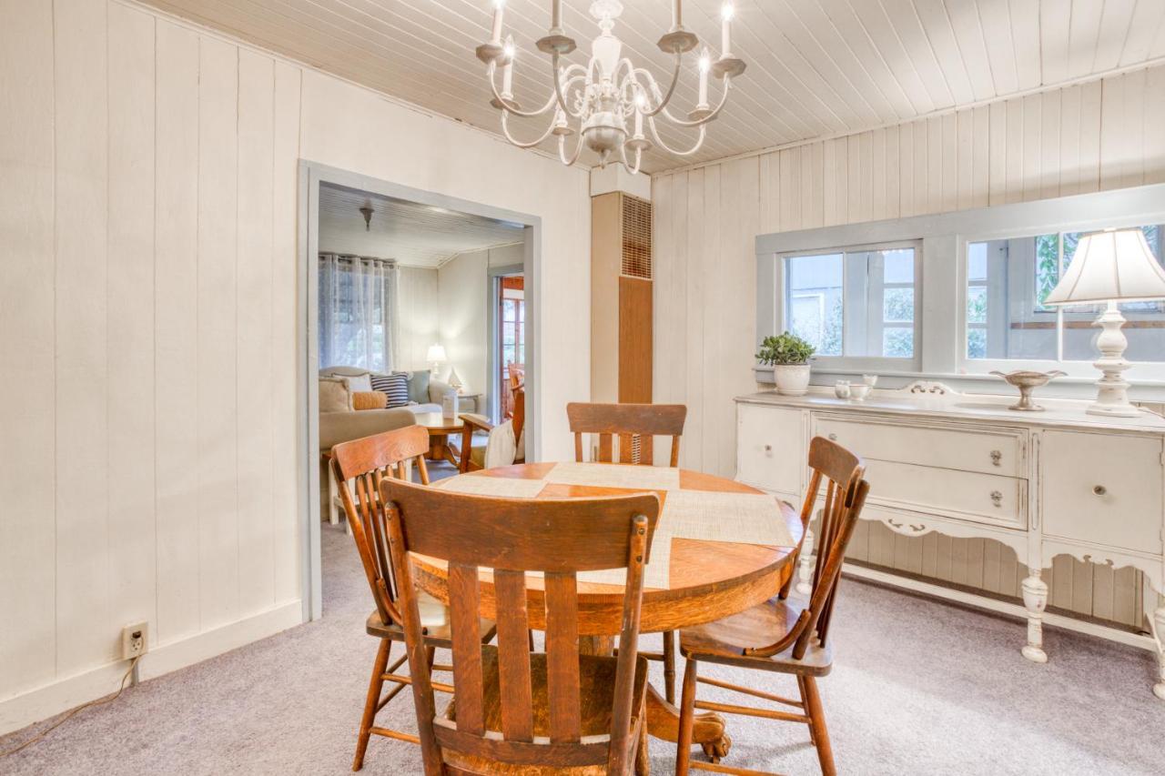 Seaside Classic Cozy Bungalow Exterior photo